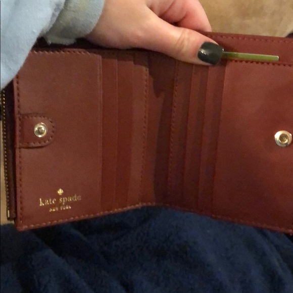 Kate spade wallet (never used) with tags - Picture 2 of 6